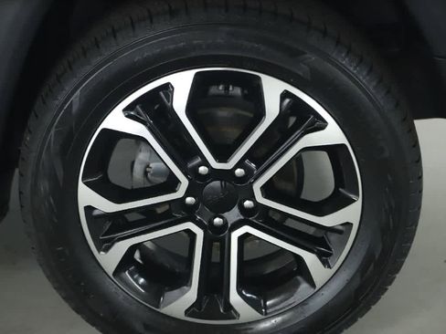 Used 2022 Jeep Compass Limited AWD/4WD image 39