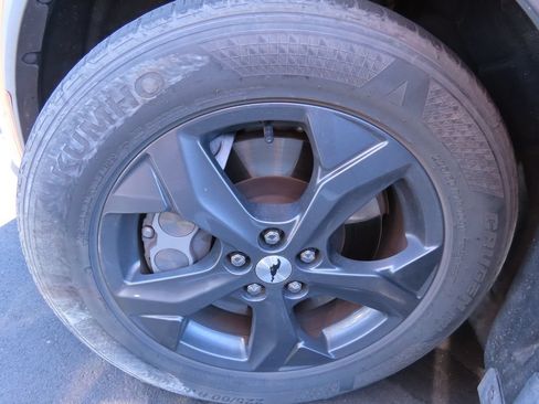Used 2022 Ford Mustang Mach-E Select RWD image 15