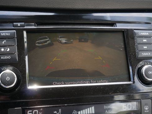 Used 2020 Nissan Rogue Sport SV w/ All-Weather Package AWD/4WD image 27