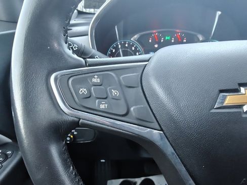 Used 2019 Chevrolet Equinox LT image 23