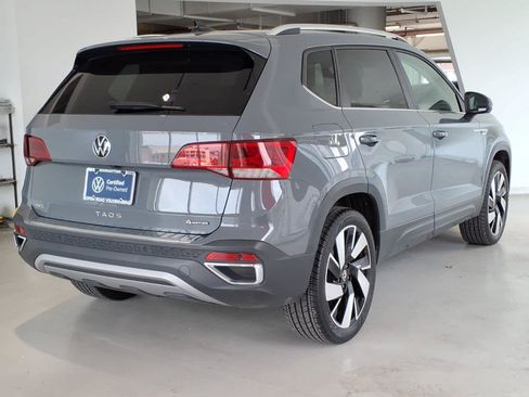 Used 2023 Volkswagen Taos SEL AWD/4WD image 4
