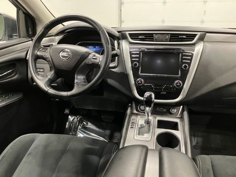Used 2020 Nissan Murano SV image 32