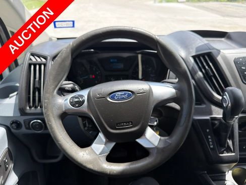 Used 2018 Ford Transit 250 148 Medium Roof RWD image 10