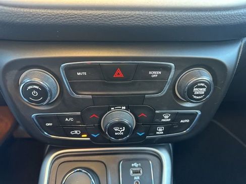 Used 2021 Jeep Compass 80th Special Edition w/ Sun and Sound Group image 20