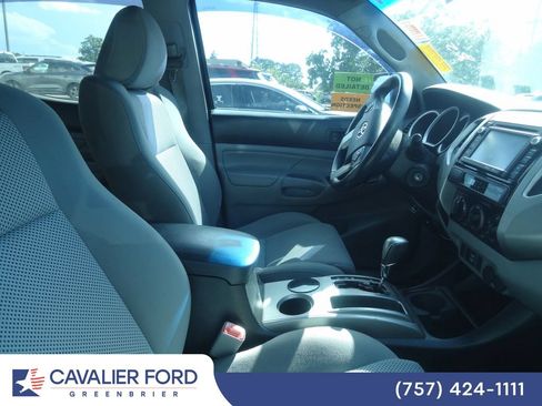 Used 2014 Toyota Tacoma PreRunner w/ TRD Sport Package RWD image 10