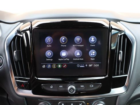 Used 2023 Chevrolet Traverse LT FWD image 20