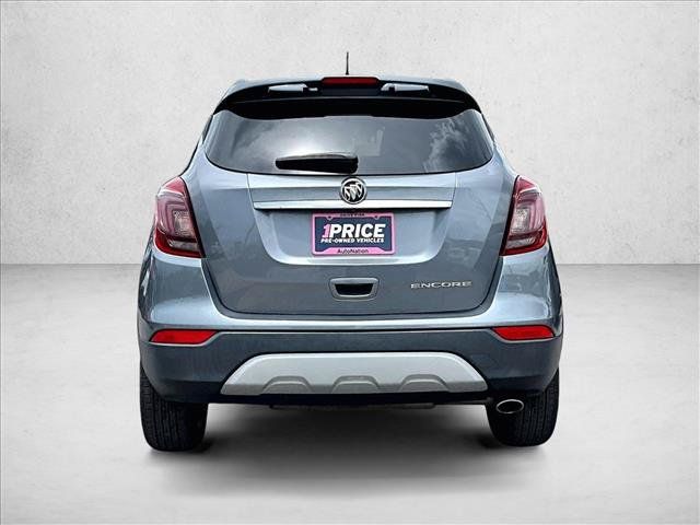 Certified 2020 Buick Encore Sport Touring FWD image 4