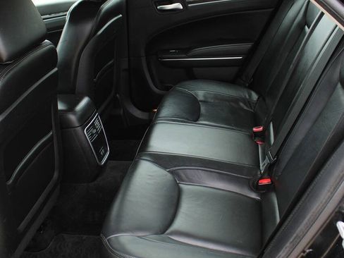 Used 2016 Chrysler 300 Limited w/ Driver Convenience Group AWD/4WD image 9