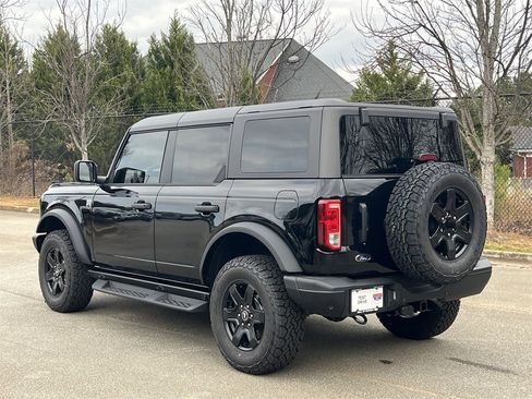 New 2025 Ford Bronco Big Bend w/ Black Diamond Package image 23