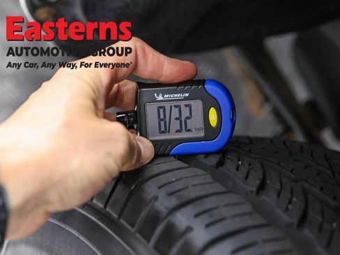Used 2020 Toyota Tacoma SR RWD image 23