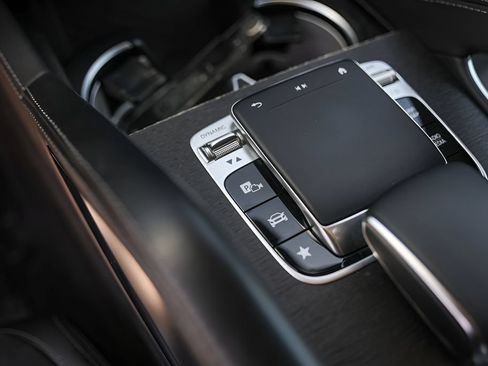 Used 2021 Mercedes-Benz GLE 63 AMG S image 18
