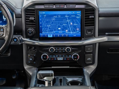 Certified 2022 Ford F150 Lariat w/ Equipment Group 502A High image 25