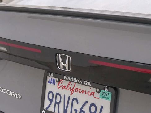 Used 2025 Honda Accord Sport image 11