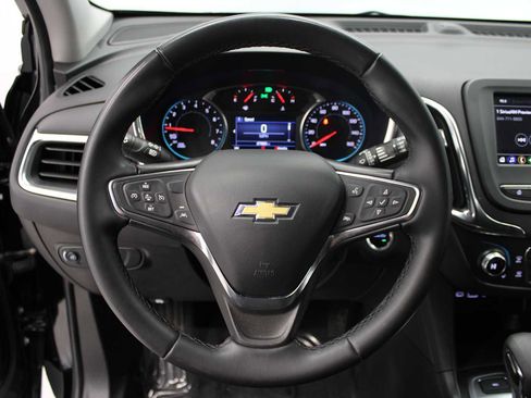 Used 2024 Chevrolet Equinox LT image 19