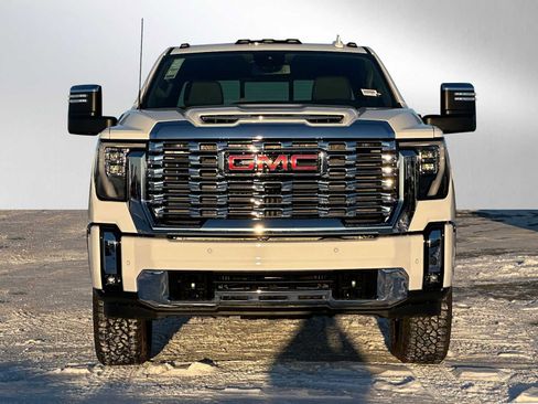 New 2026 GMC Sierra 2500 Denali image 8