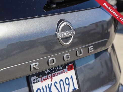 Used 2025 Nissan Rogue S FWD image 9