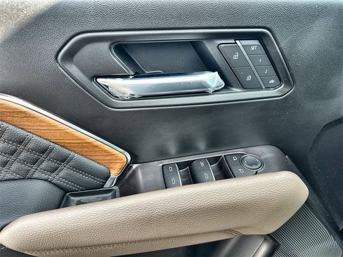 New 2026 GMC Canyon Denali image 22