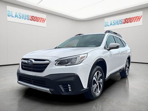 Used 2020 Subaru Outback Limited image 8