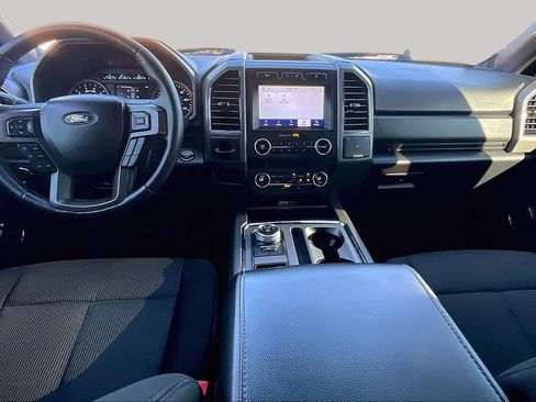Used 2020 Ford Expedition Max XLT image 14