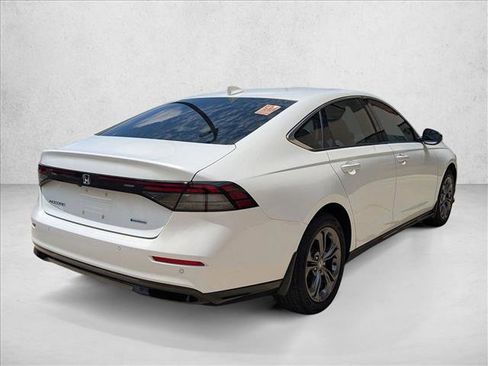 Used 2024 Honda Accord EX-L image 5