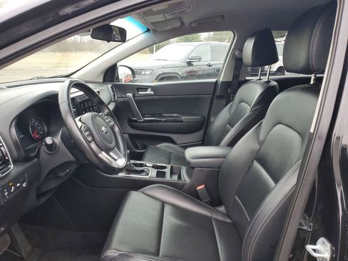 Used 2020 Kia Sportage EX FWD image 8