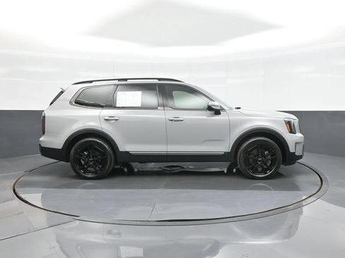 Used 2023 Kia Telluride EX X-Line AWD/4WD image 8