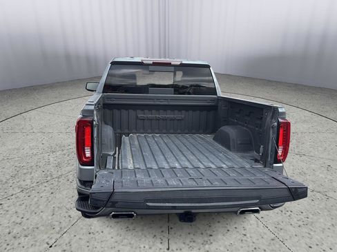Used 2022 GMC Sierra 1500 Denali w/ Denali Premium Package image 5
