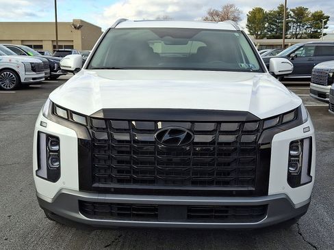 Certified 2023 Hyundai Palisade Limited w/ Cargo Package image 2