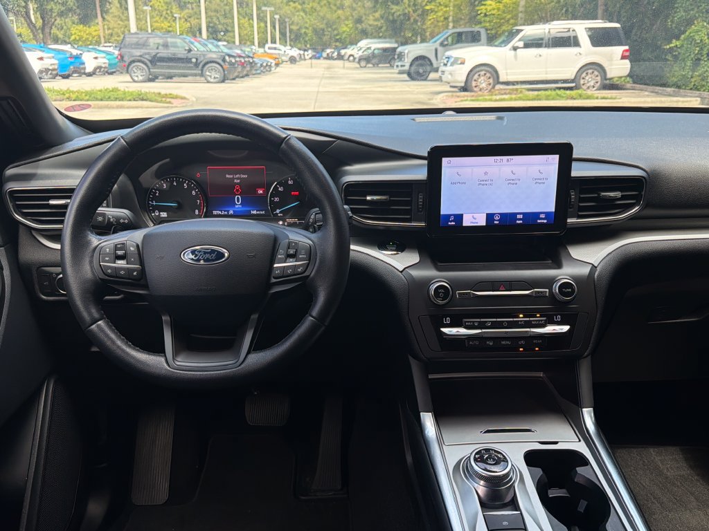 Used 2020 Ford Explorer XLT w/ Equipment Group 202A RWD image 7