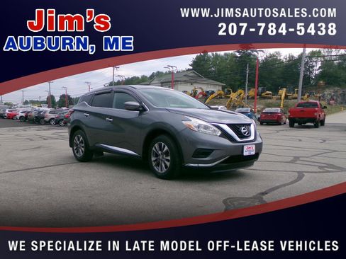Used 2017 Nissan Murano S image 1