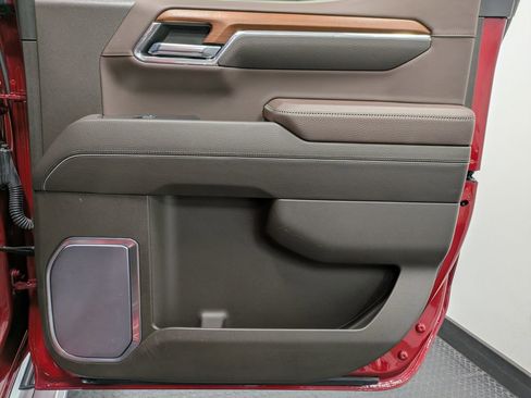 Used 2023 GMC Sierra 1500 Denali w/ Technology Package image 25