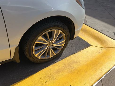 Used 2018 Acura MDX SH-AWD w/ Technology Package image 7