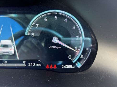 Used 2024 Genesis GV80 3.5T w/ Prestige Package image 11