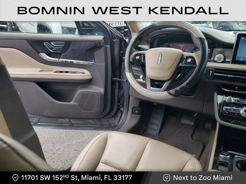 Used 2022 Lincoln Corsair Standard image 14