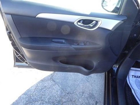 Used 2014 Nissan Sentra SV w/ SV Driver Package image 10