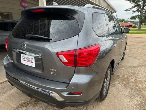 Used 2020 Nissan Pathfinder SL image 5