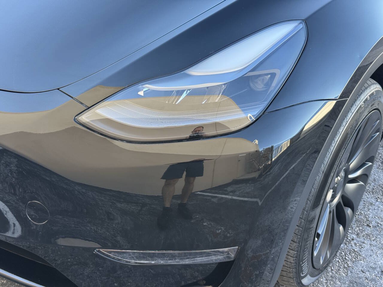Used 2023 Tesla Model Y Long Range AWD/4WD image 35