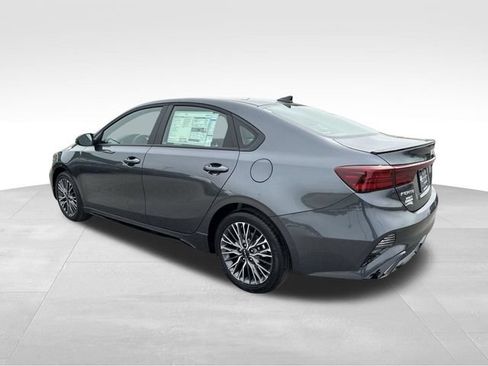 Used 2024 Kia Forte GT-Line FWD image 3