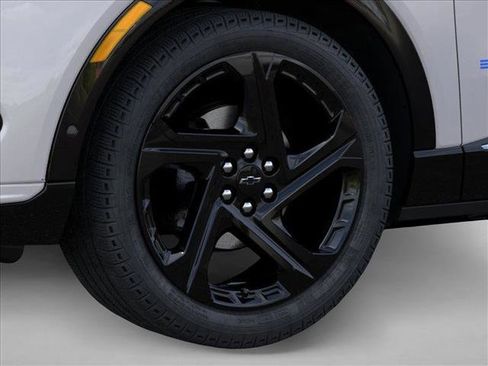 New 2025 Chevrolet Equinox EV RS w/ Active Safety Package 3 image 9