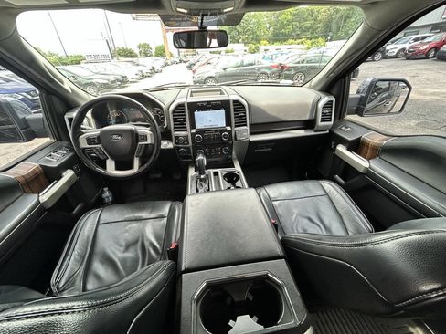 Used 2017 Ford F150 Lariat AWD/4WD image 4