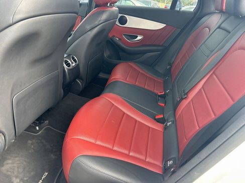 Used 2022 Mercedes-Benz GLC 300 4MATIC Coupe image 9