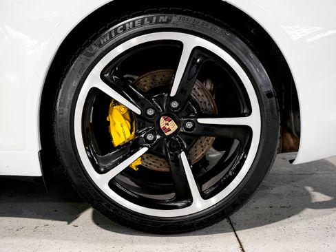 Used 2014 Porsche 911 Carrera image 45