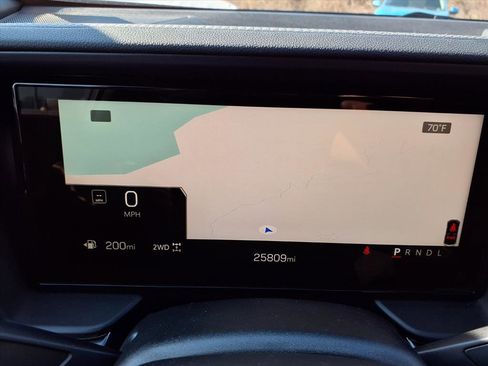 Used 2025 GMC Terrain Elevation w/ Technology Package II image 18