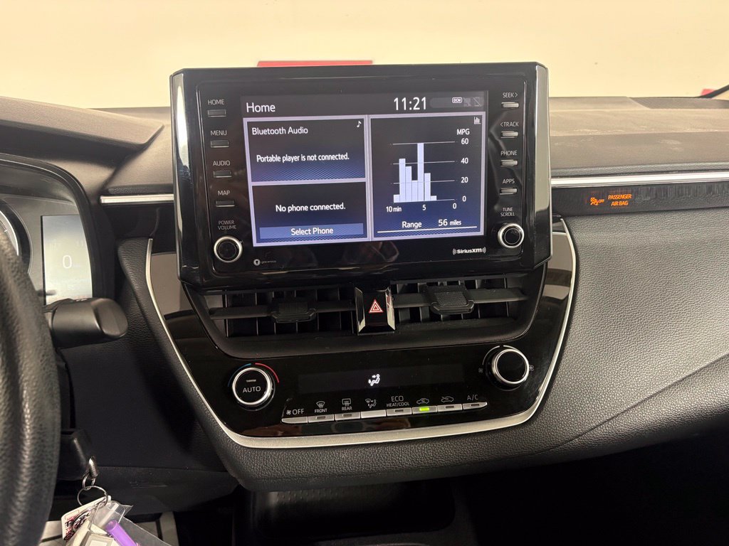 Used 2022 Toyota Corolla LE FWD image 23