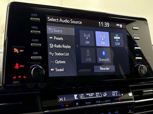 Used 2021 Toyota Sienna XSE image 18