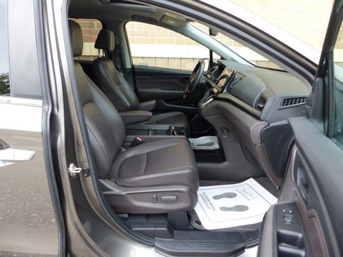Used 2019 Honda Odyssey EX-L image 38