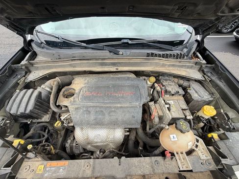 Used 2016 Jeep Renegade Limited AWD/4WD image 29
