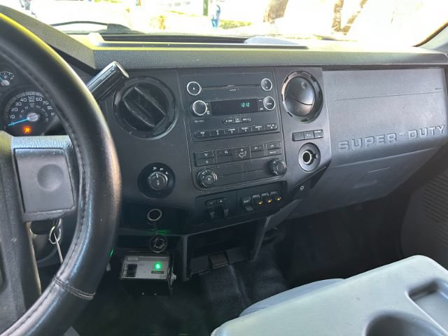 Used 2016 Ford F250 XL w/ XL Appearance Package AWD/4WD image 13