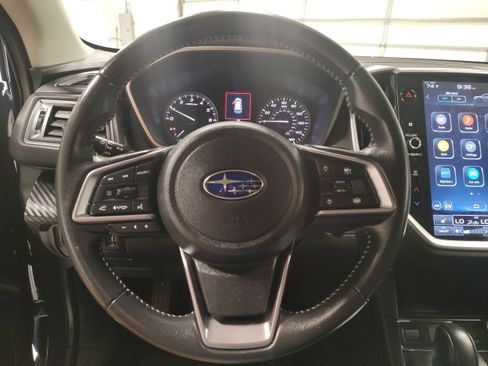 Used 2024 Subaru Ascent Premium w/ Convenience Package AWD/4WD image 5