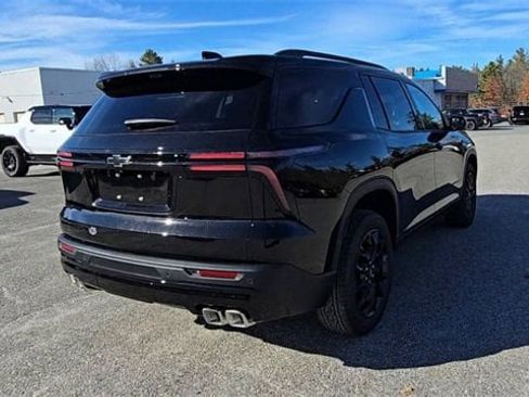 New 2026 Chevrolet Traverse LT w/ Midnight/Sport Edition image 8